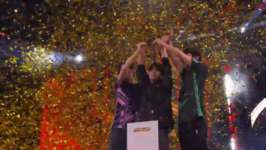 【Apex】日本開催のALGS世界大会、海外勢の視聴スタイルがこちら →時差ガチャで明暗くっきりのサムネイル画像