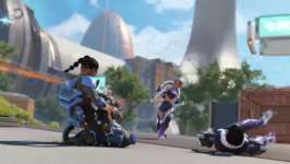 【Apex】近距離1v1、マジで誰も外さないんだが ←今の撃ち合い何が起きてるの？のサムネイル画像